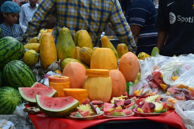Families enjoying easy and delicious Iftar dishes during Ramadan 2026