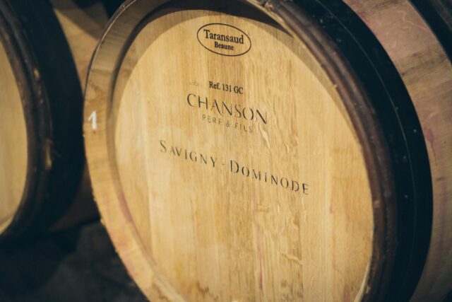 Islam Larbi Bouamrane remportant le Grand Prix au 15e Festival National de la Chanson Chaâbi, Sétif, Algérie