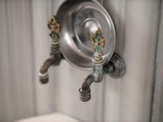 L’Aquarelle, un hammam renouvelé à Sainte-Ménehould : une destination touristique marquante Hammam L'Aquarelle Sainte-Ménehould - Maghrébins diaspora visitant un hammam renouvelé en France