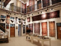 La valorisation des collections publiques de tapis marocains sous le protectorat français (1912-1935) Moroccan rugs display in a French museum during the protectorate (1912-1935)