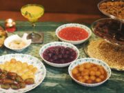 Trileçe : le guide complet de la recette virale du dessert gourmand qui fait sensation pendant le Ramadan 2026 Trileçe dessert with phyllo pastry, custard cream and apple jam during Ramadan 2026
