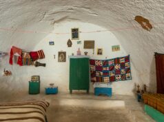 Le brillant artisanat tunisien au salon Interior Lifestyle 2025 : un événement incontournable pour les lecteurs maghrébins de la diaspora Tunisian craftsmen showcasing their work at Interior Lifestyle 2025 event