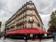 Le restaurant algérien de Paris en proie à un déclin dramatique : une enquête sur les facteurs Restaurant algérien en déclin à Paris avec des clients réduits
