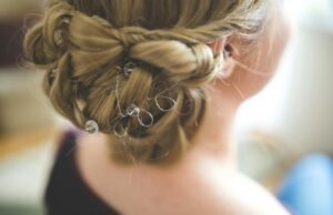 Le mariage traditionnel en évolution : les dernières tendances à suivre au salon de Chasseneuil-du-Poitou Mariage traditionnel maghrébin en Europe au salon de Chasseneuil-du-Poitou avec jeunes couples cherchant équilibre entre mode