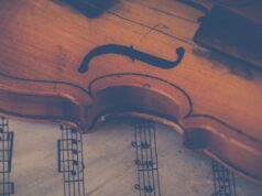 Un concert exceptionnel entre Abdelkader Chaou et Meriem Benallel : la fusion magique entre le chaâbi et l’andalou au Opéra d’Alger Abdelkader Chaou et Meriem Benallel sur scène au magnifique Opéra d'Alger pendant un concert exceptionnel de fusion entre le