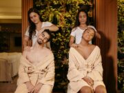 Le spa Alaena : un moment dédicacé pour vous et votre partenaire à la détente et au bien-être Couple dans un spa Alaena, se détendant et baignant dans une ambiance calme et luxueuse