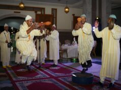 Yennayer 2025 : Fête des Amazighs en France – Une fête culturelle à ne pas manquer Berber community celebrating Yennayer festival in France