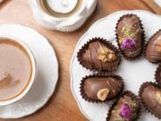 50 desserts gourmands pour les dix derniers jours du Ramadan 2026 : une sélection délicieuse pour les lecteurs maghrébins de la diaspora A beautiful spread of 50 gourmet desserts for the last 10 days of Ramadan 2026