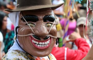 Aid el-Kébir : Une grande fête musulmane à la portée de tous Famille musulmane célébrant Aid el-Kébir en Algérie