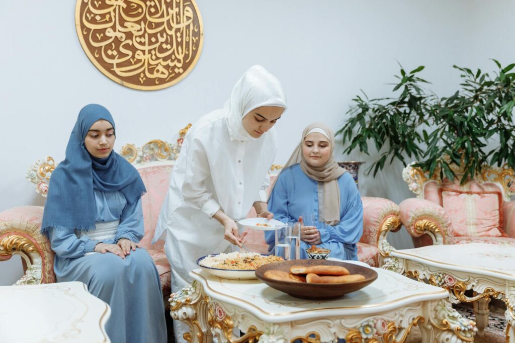 Préparation de la harira marocaine authentique pour le ftour du Ramadan