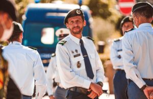 Le risque du terrorisme empêche la réunion musulmane à Le Bourget : Quelles sont les conséquences pour notre communauté maghrébine? risque terrorisme empêche réunion featured image