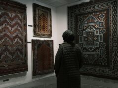 L’artiste Zahira Tigtate présente ‘L’Art de vivre Amazigh’ : Une exposition qui met en lumière la culture berbère à Drancy CCF Zahira Tigtate exhibiting Amazigh Art at Drancy CCF