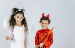 Carnaval à Onet-le-Château : les enfants de l’école Pierre-Puel vivent la fête Enfants de l'école Pierre-Puel en costume lors du Carnaval à Onet-le-Château