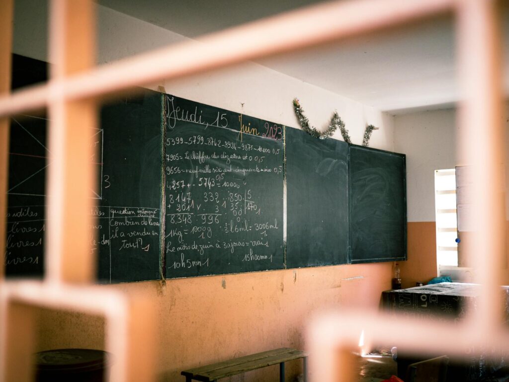 Education en Aveyron : une classe fermée pour faire face à la surpopulation