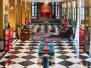 Le NINE Lifestyle Experience : le nouveau joyau tunisien réinventant l’hôtellerie Luxurious interior of NINE Lifestyle Experience hotel in Tunis with modern design elements and welcoming ambiance