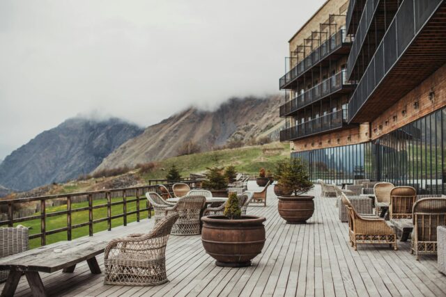 Luxurious Tunisian hotel The NINE Lifestyle Experience with mountain views, blending tradition and modernity