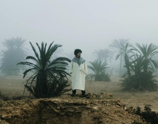 Fatma Ben Abdallah : la créatrice tunisienne qui révolutionne la mode Fatma Ben Abdallah, a successful Tunisian fashion designer revolutionizing the local industry with her contemporary style