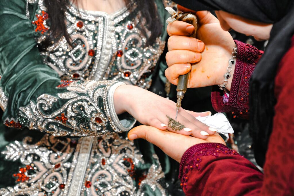 Woman wearing Maghrebi wedding outfit at the Chasseneuil-du-Poitou fair