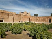Le Maroc : votre destination idyllique pour vos vacances en 2026 avec Ôvoyages – Ouest Moroccan family enjoying vacation in Marrakech