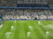 Sport au Maroc : un phénomène social ou une mode suivie ? Marocains pratiquant du sport dans un stade