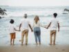 Vacances au Maroc en 2026 avec Ovoyages : offre et avantages Famille marocaine en vacances avec Ovoyages au Maroc en 2026