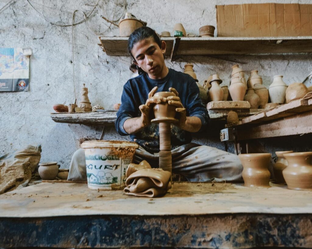 Un artisanat marocain de Cherbourg-en-Cotentin : Une nouvelle voie vers l’artisanat traditionnel