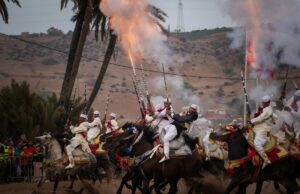 Fêter l’Aïd-el-Kébir en Lot-et-Garonne : dates exactes et règles sanitaires à respecter Famille maghrébine célébrant l'Aïd-el-Kébir en Lot-et-Garonne