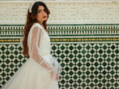 Le mariage kabyle d’un influencéur : une expérience inoubliable Influenceur assis au cours d'un mariage kabyle