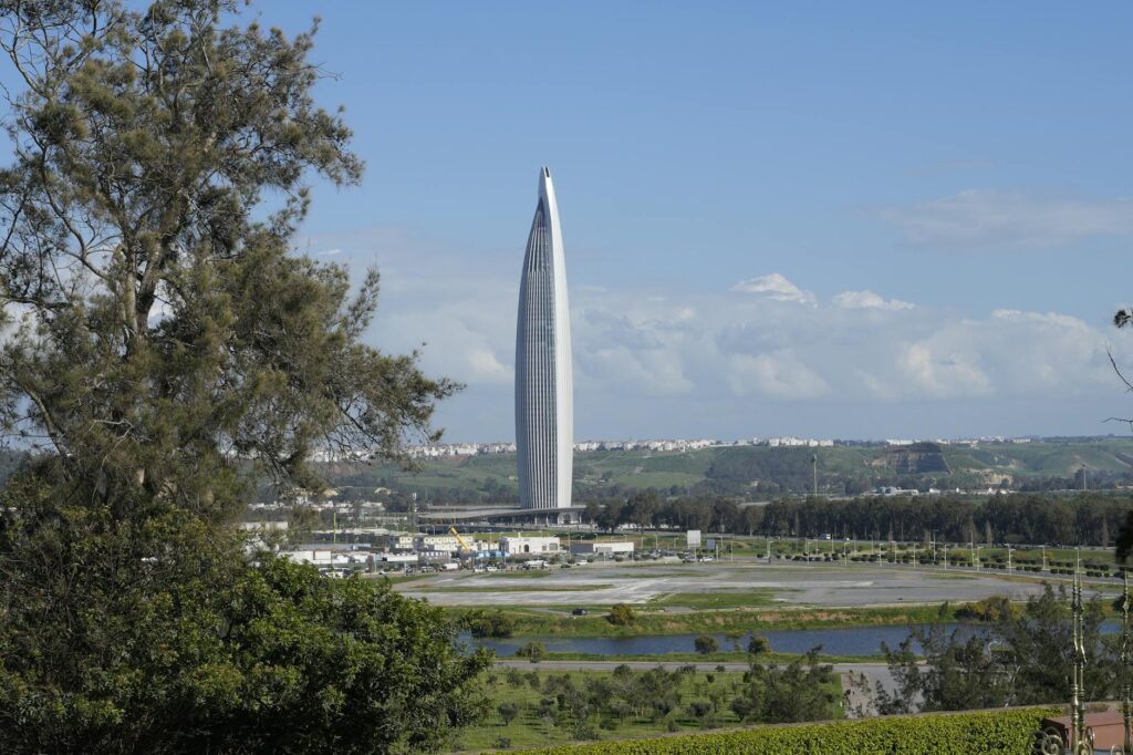 Mohammed VI : enquête sur la fin d’un règne – un profond regard sur les changements imminents au Maroc