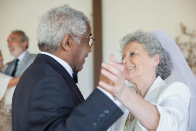 Aging Maroccan Couples Marocain couples getting married later in life