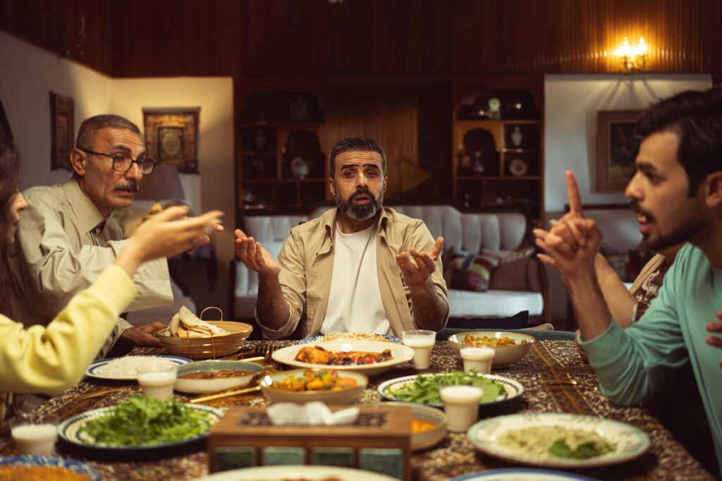 Le Maroc en trois recettes, de Paris à Marrakech : guide culinaire pour découvrir la gastronomie marocaine