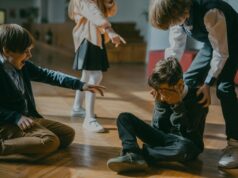 Les violences à l’école en Algérie, Tunisie et Maroc : parents et enfants en détresse et nécessitant de l’aide Parents et enfants à l'école maghrébine en détresse