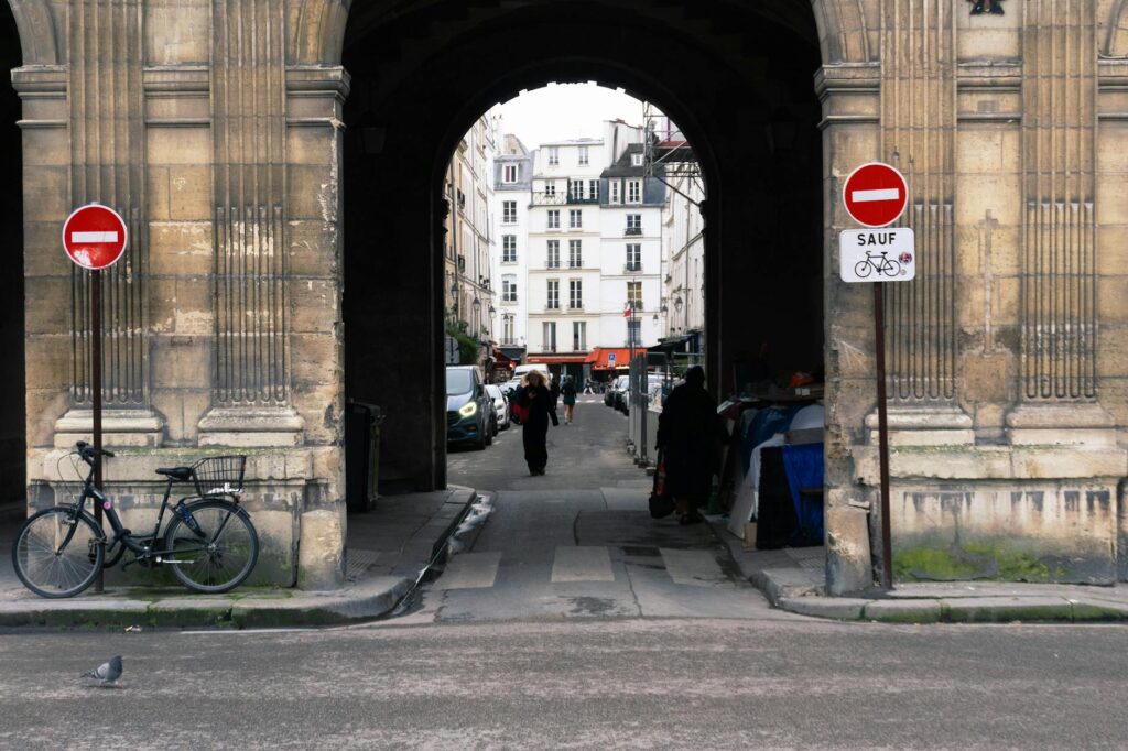Les tendances actuelles de l’immigration maghrébine en France : des changements significatifs à suivre