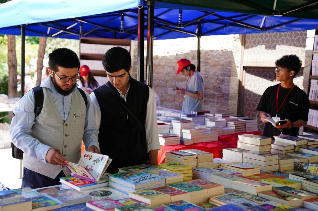 Ooredoo Tunisie : Fête de la culture et de la créativité à la 40ème édition de la Foire Internationale du Livre de Tunis