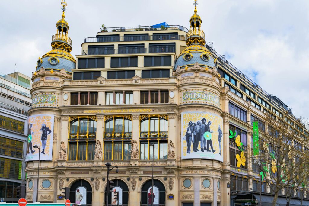 Concept stores africains à Paris : où le design reprend ses droits