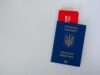 Sans visa et en vol direct : cette destination séduit de plus en plus les Algériens Famille algérienne en vol vers pays X sans visa
