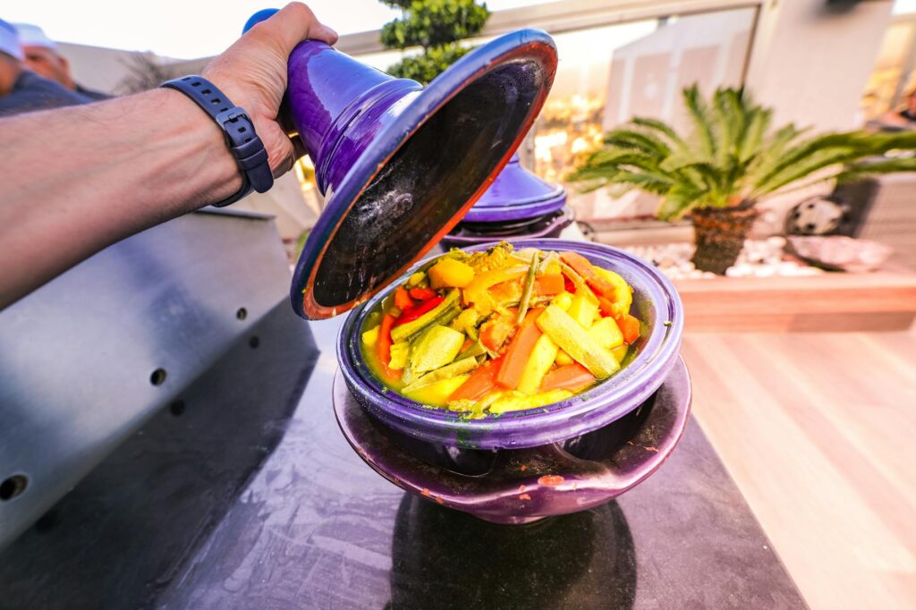 Le ragoût marocain aux patates douces et poulet : une recette traditionnelle pour les 10 derniers jours de Ramadan