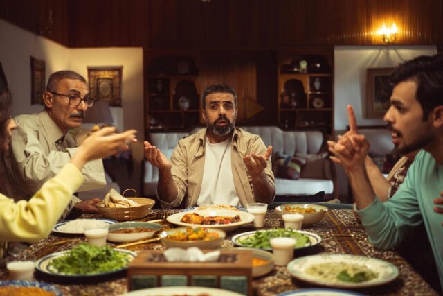 Family preparing traditional Maghrebi chorba frik for Aid El-Kebir