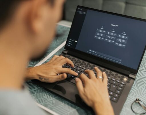 Les talents tunisiens dans l’IA : un exemple pour le monde entier Talents tunisiens dans l'IA travaillant sur leurs projets