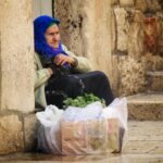 Un témoignage émouvant d’interaction entre un touriste et une grand-mère algérienne virale : Une nouvelle facette du patrimoine culturel algérien