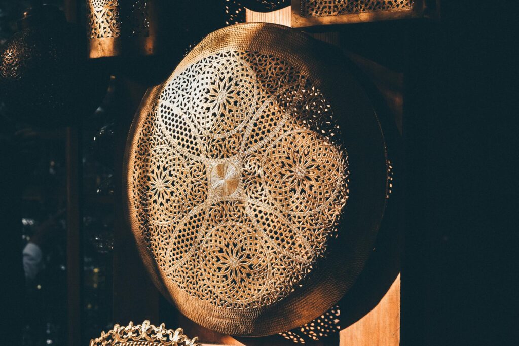 Le savoir-faire artisanal marocain en vedette au Salon Rétromobile de Paris 2026