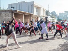 Maroc 2026 : Opel RUN & BEAT, quand le Maroc court, la culture vibre Maroc 2026 Opel RUN & BEAT race with crowds and vibrant Moroccan culture