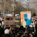 Le défi de l’école multiculturelle : les parents manifestent à l’école du Grand-Fraisses