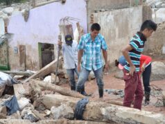 Unis dans la solidarité face aux catastrophes naturelles : le Maghreb en action Maghreb communities offering aid during natural disaster
