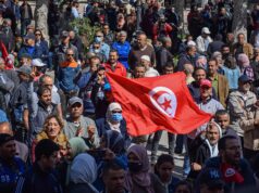 La lutte contre le viol en Tunisie : un défi pour la société civile Tunisian women protesting against violence