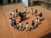 Jour de fête : les jeux et les activités des écoles maghrébines – un riche patrimoine à partager Maghrebin school festival with children playing traditional games