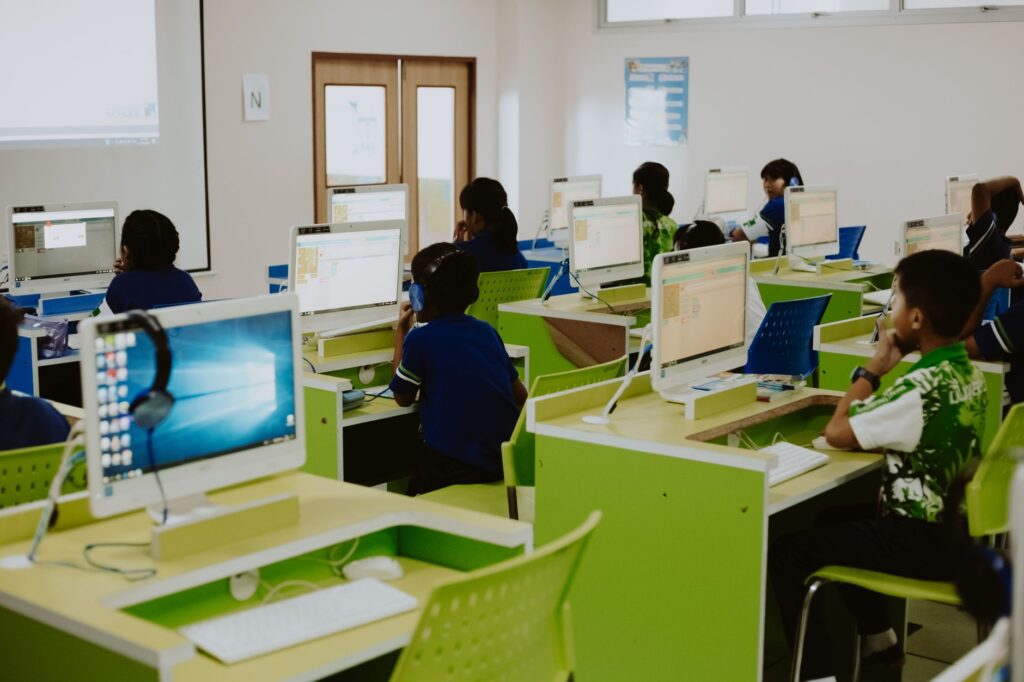 Le système automatisé de détection de l’absence scolaire : qu’il en est-il pour les enfants maghrébins en France ?