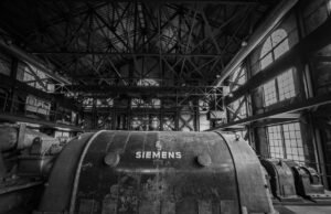 Arkab reçoit une délégation de Siemens Energy : Une collaboration énergétique prometteuse pour la diaspora maghrébine Une délégation de Siemens Energy s'associe à Arkab dans le secteur des énergies renouvelables