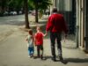 Les enfants de hauts dignitaires algériens ont leurs titres de séjour régulisés en France : un défi pour la communauté maghrébine enfants hauts dignitaires algériens featured image