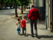 Les enfants de hauts dignitaires algériens ont leurs titres de séjour régulisés en France : un défi pour la communauté maghrébine enfants hauts dignitaires algériens featured image